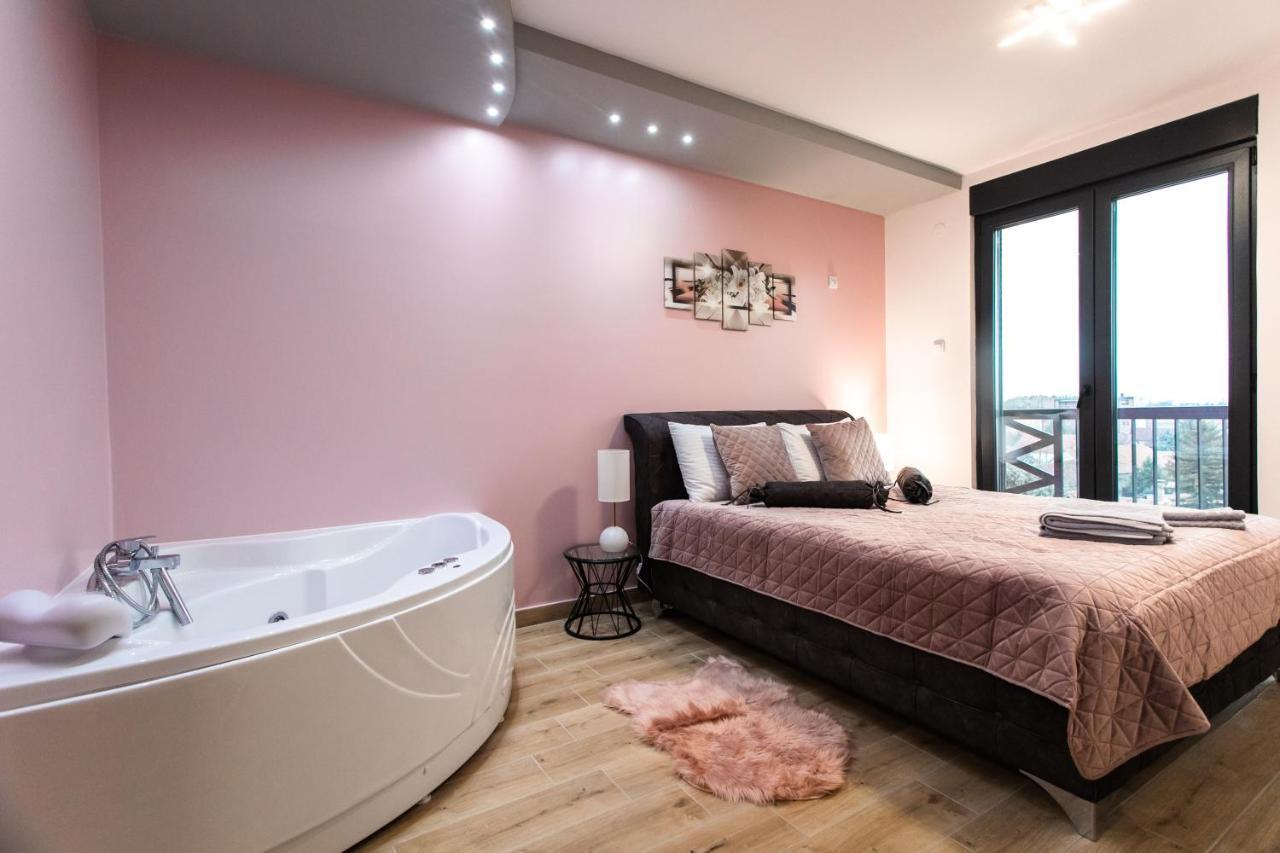 Room Jacuzzi “Athena” Subotica Exteriör bild
